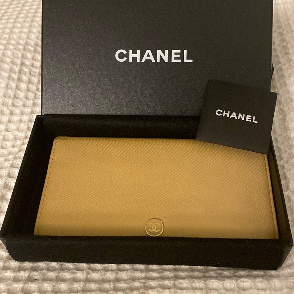Chanel Wallet